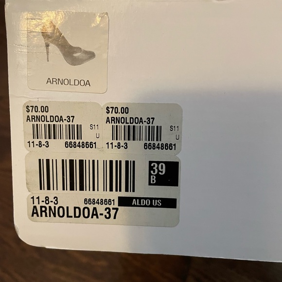 Aldo Beige Heels- Used but in very good condition. Size 39. - Picture 6 of 7